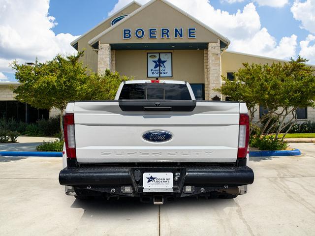 2019 Ford F-450 LARIAT