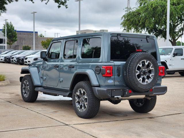 2026 Jeep Wrangler 4-Door Sahara 4x4