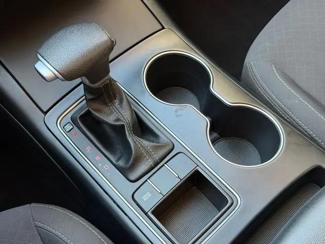 2020 Kia Sorento 2.4L LX