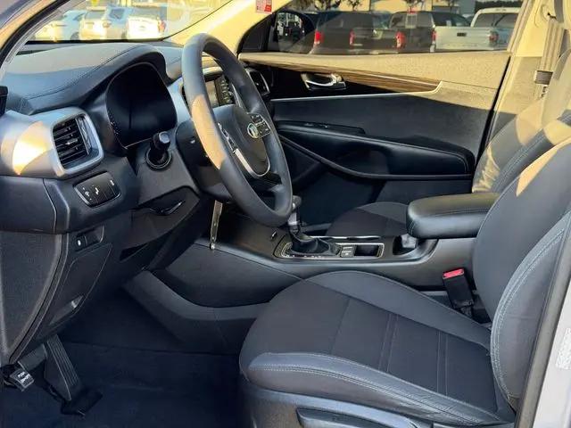 2020 Kia Sorento 2.4L LX