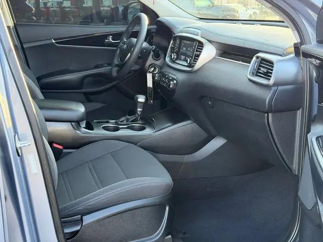 2020 Kia Sorento 2.4L LX