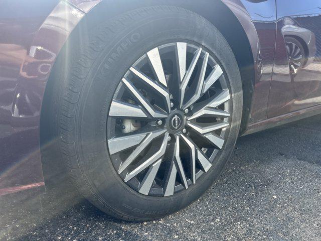 2024 Nissan Altima SV FWD