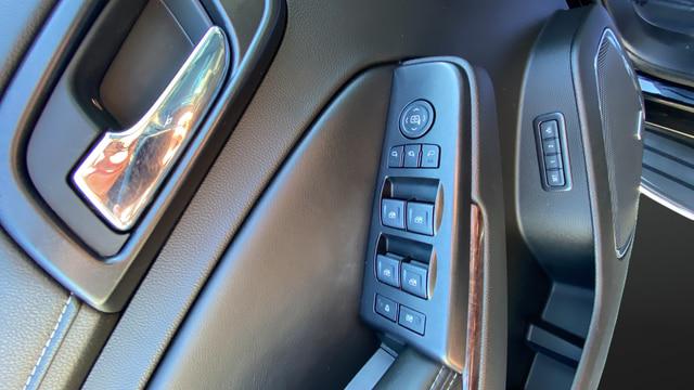 2018 GMC Yukon XL SLT