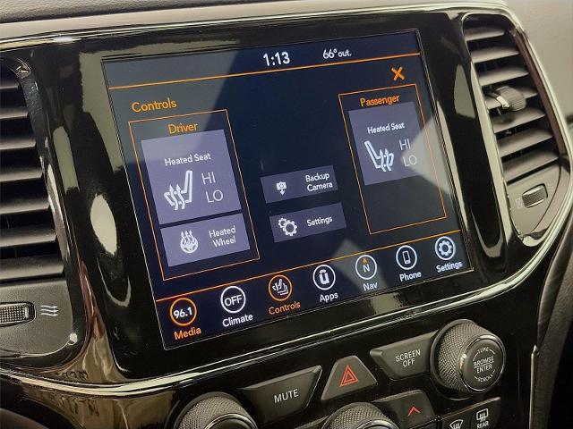 2021 Jeep Grand Cherokee Laredo X 4x4