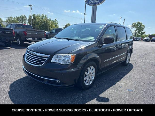 2014 Chrysler Town & Country Touring