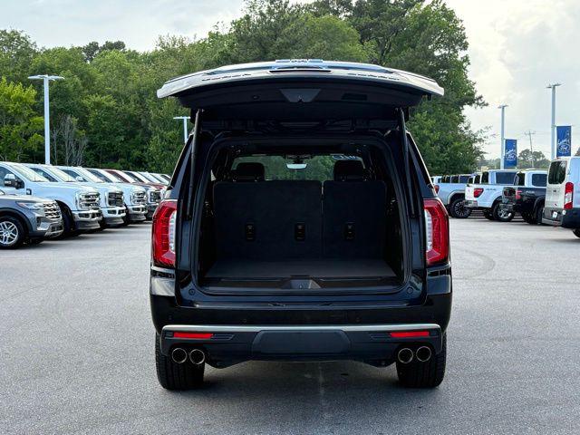 2021 GMC Yukon XL 4WD Denali