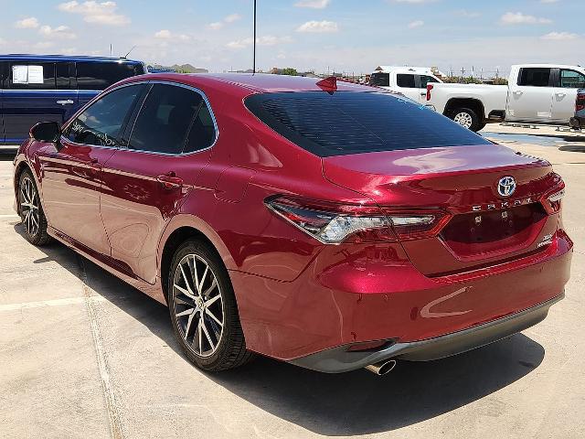 2022 Toyota Camry XLE Hybrid