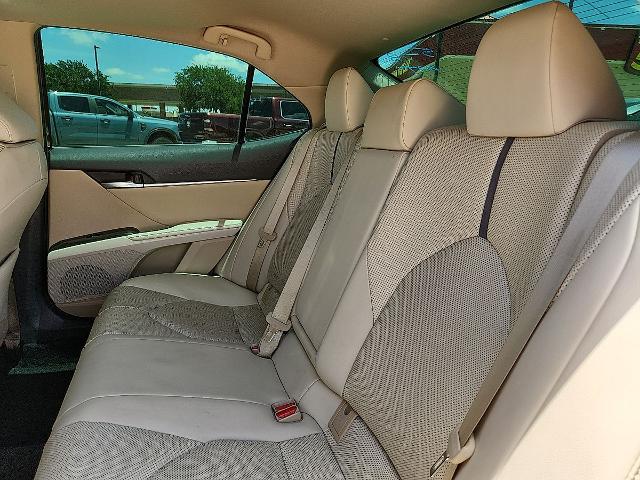 2022 Toyota Camry XLE Hybrid