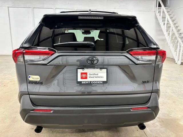 2025 Toyota RAV4 XLE
