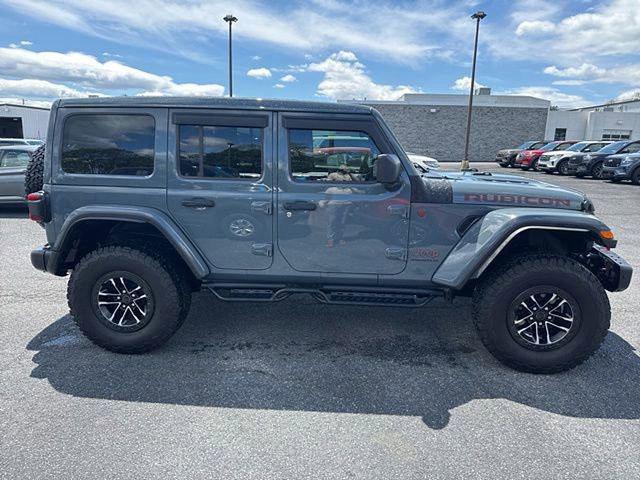 2025 Jeep Wrangler 4-Door Recon 4x4