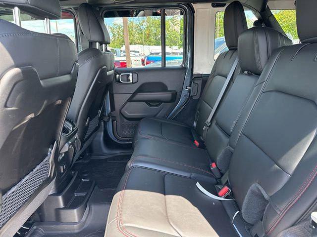 2025 Jeep Wrangler 4-Door Recon 4x4