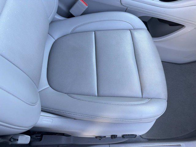 2021 GMC Acadia FWD SLT