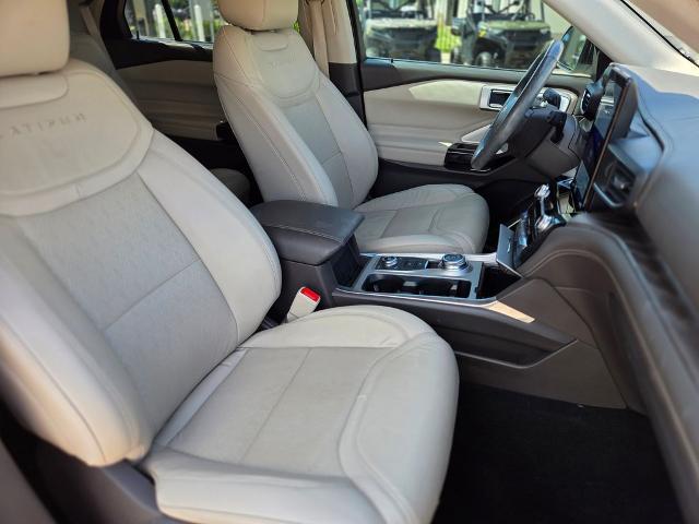 2023 Ford Explorer Platinum