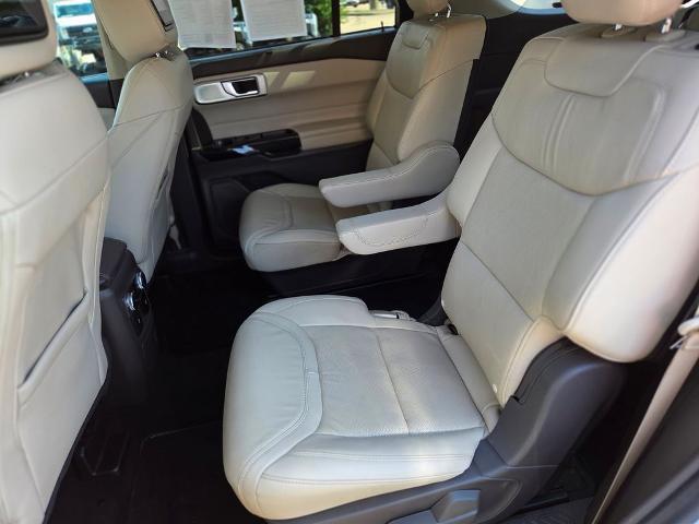 2023 Ford Explorer Platinum