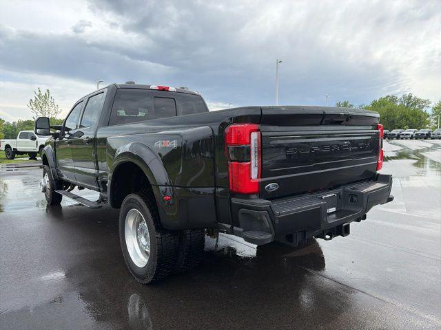 2025 Ford F-450 Platinum