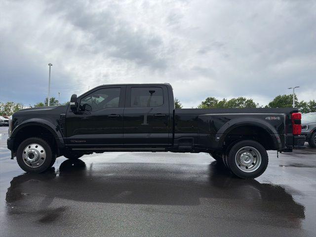 2025 Ford F-450 Platinum