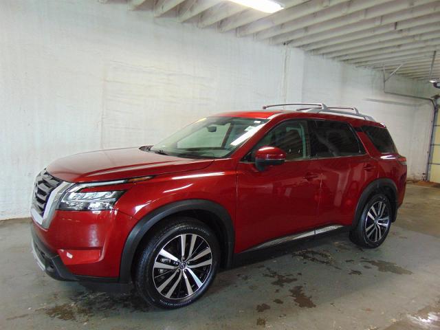 2024 Nissan Pathfinder Platinum 4WD