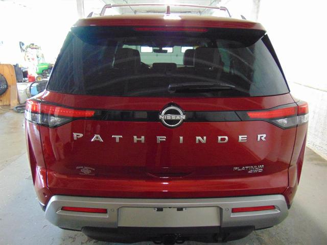 2024 Nissan Pathfinder Platinum 4WD