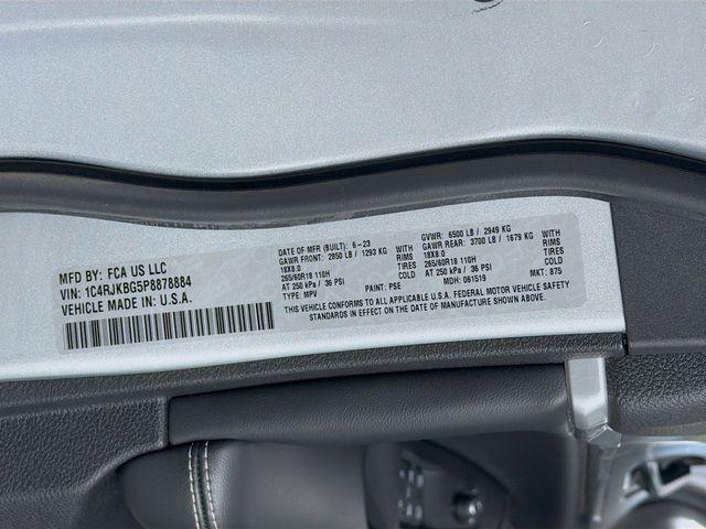 2023 Jeep Grand Cherokee L Limited 4x4