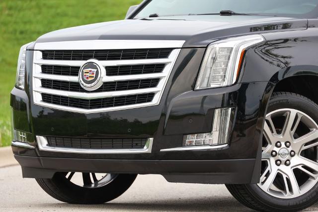 2015 Cadillac Escalade Luxury