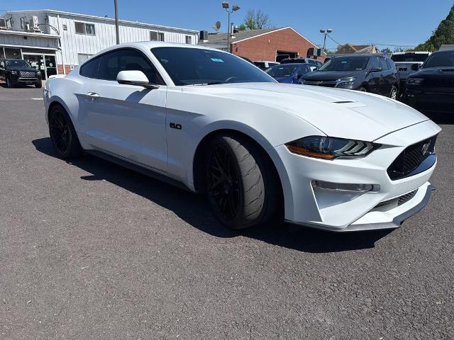 2022 Ford Mustang GT Premium Fastback