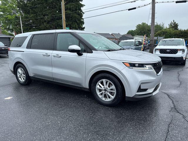 2022 Kia Carnival MPV LX Seat Package