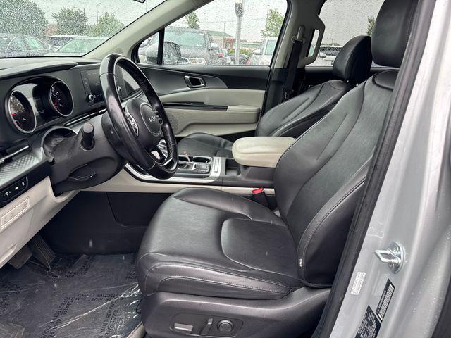 2022 Kia Carnival MPV LX Seat Package