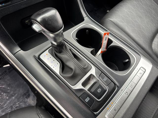 2022 Kia Carnival MPV LX Seat Package