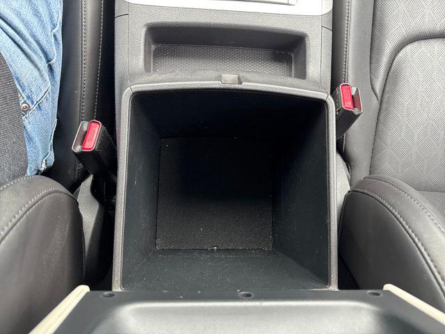2022 Kia Carnival MPV LX Seat Package