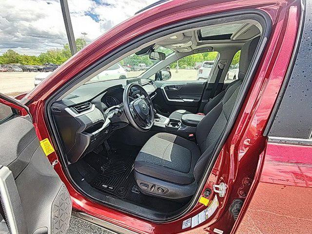 2020 Toyota RAV4 Hybrid XLE