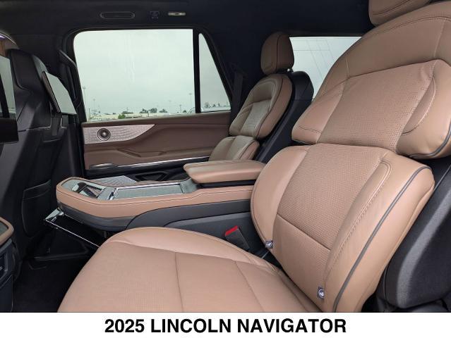 2025 Lincoln Navigator Black Label