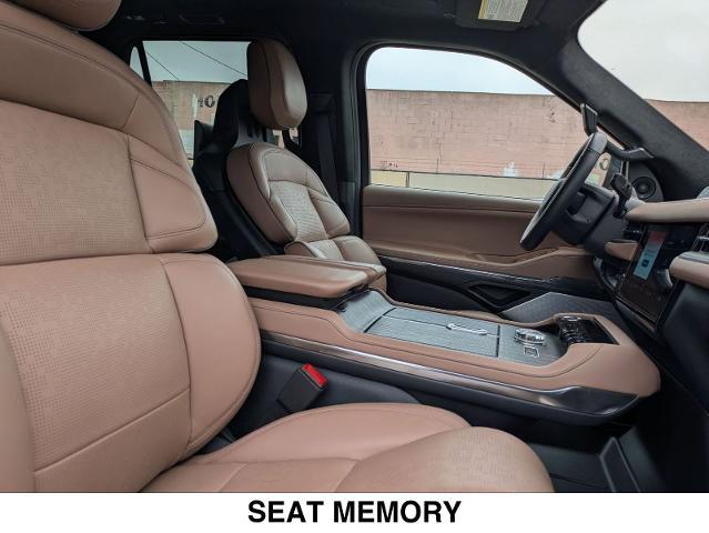 2025 Lincoln Navigator Black Label