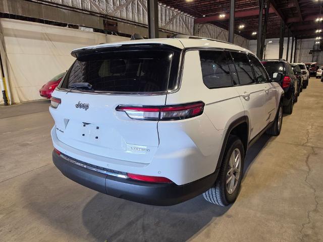 2022 Jeep Grand Cherokee L Laredo 4x4