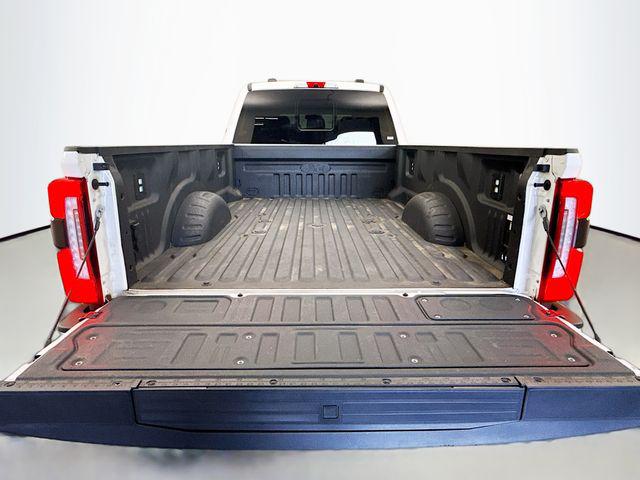 2025 Ford F-450 Platinum