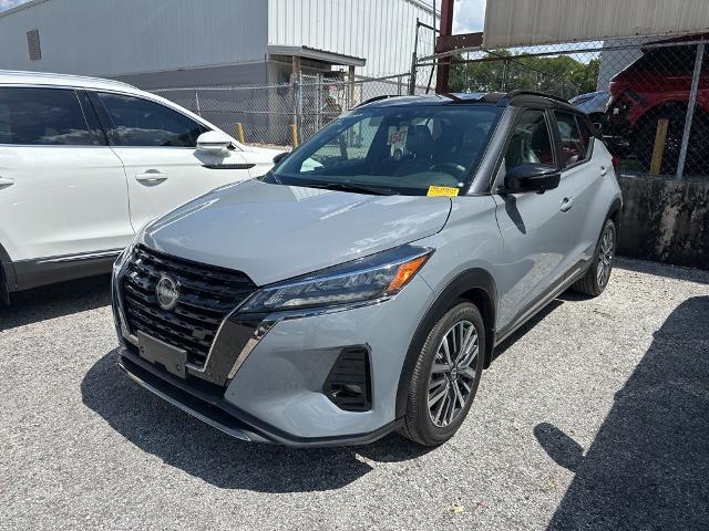 2023 Nissan Kicks SR Xtronic CVT