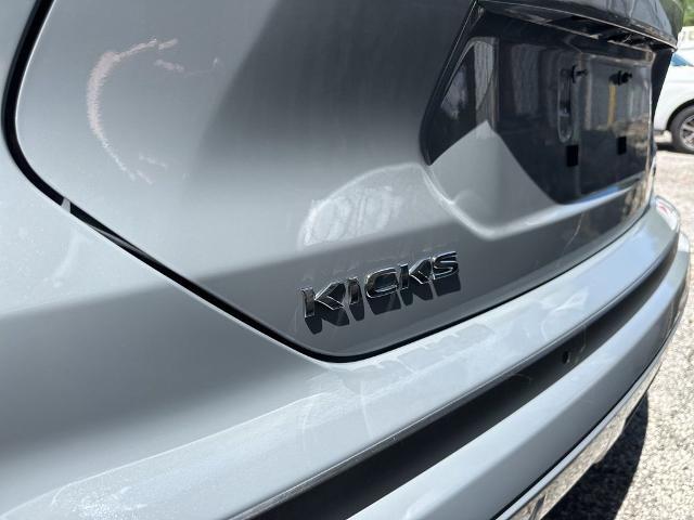 2023 Nissan Kicks SR Xtronic CVT