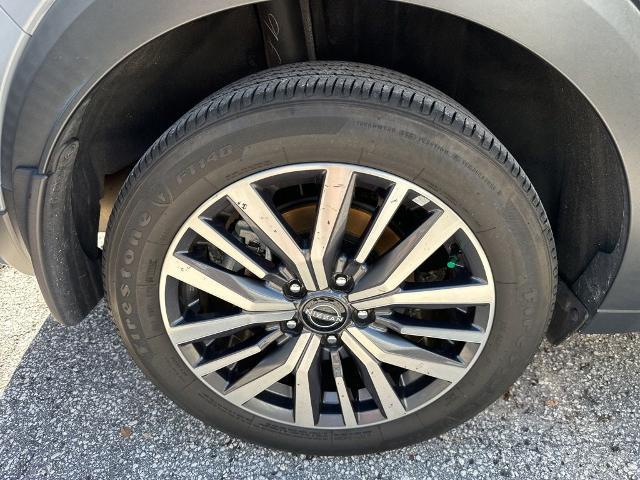 2023 Nissan Kicks SR Xtronic CVT