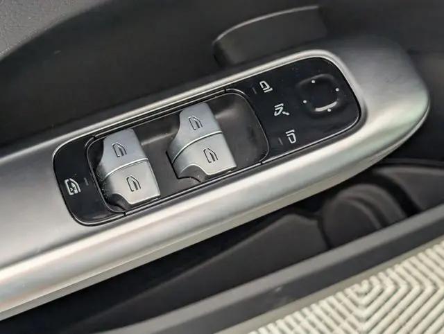 2024 Mercedes-Benz C-CLASS C 300 C 300