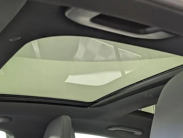 2024 Mercedes-Benz C-CLASS C 300 C 300
