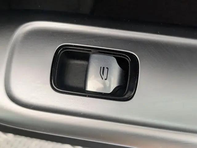 2024 Mercedes-Benz C-CLASS C 300 C 300
