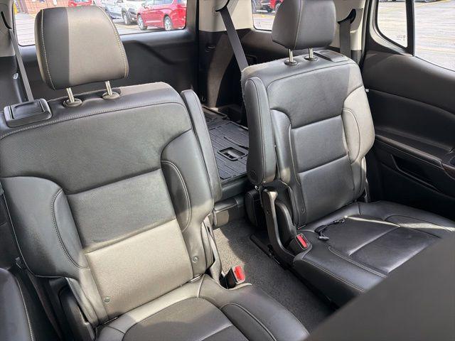 2021 GMC Acadia FWD SLT