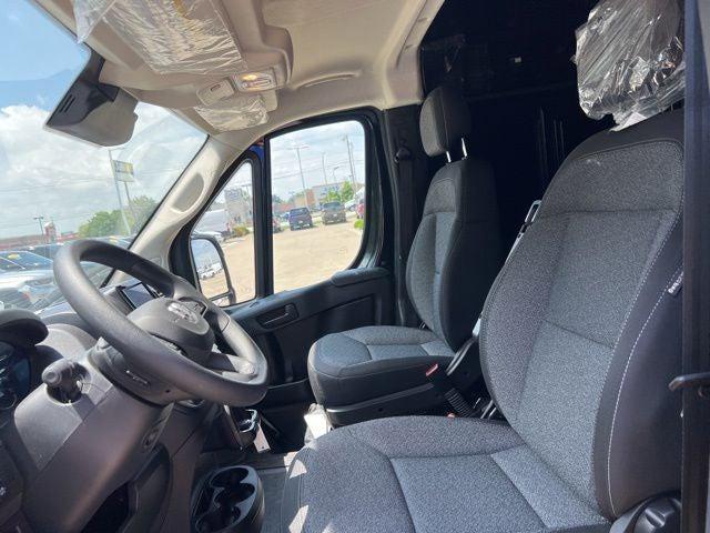2025 Ram ProMaster Cargo Van Tradesman Low Roof 118" WB w/Pass Seat