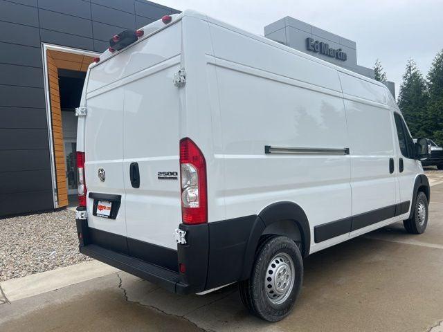 2025 Ram ProMaster 2500 Cargo Van Tradesman High Roof 159" WB w/Pass Seat