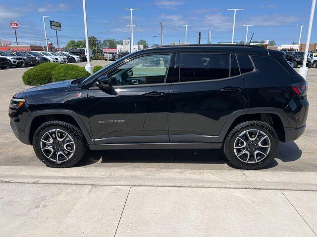 2024 Jeep Compass Trailhawk 4x4
