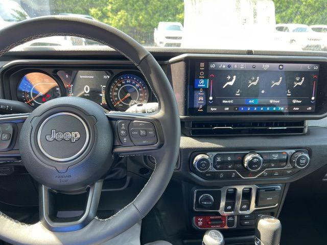 2025 Jeep Wrangler 2-Door Willys 4x4