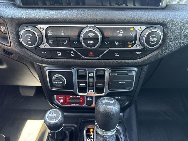 2025 Jeep Wrangler 4-Door Willys 4x4