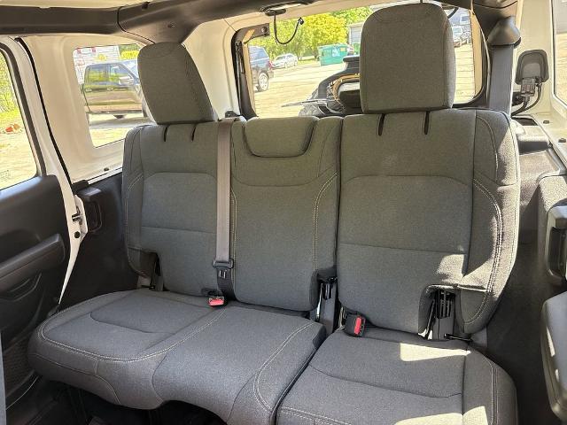 2025 Jeep Wrangler 4-Door Willys 4x4