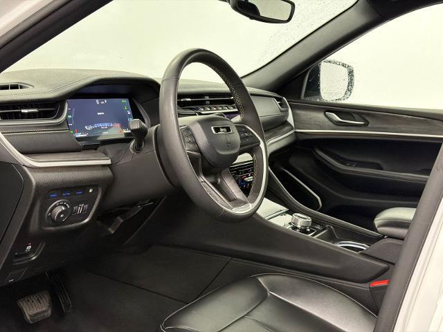 2024 Jeep Grand Cherokee Base
