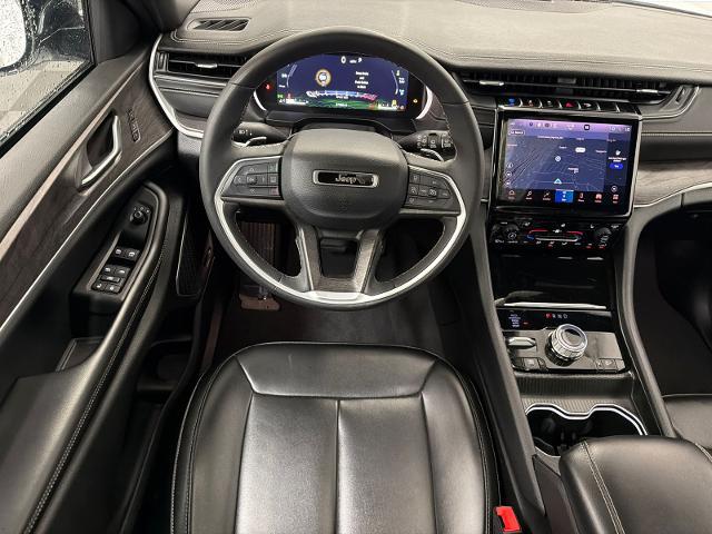2024 Jeep Grand Cherokee Base