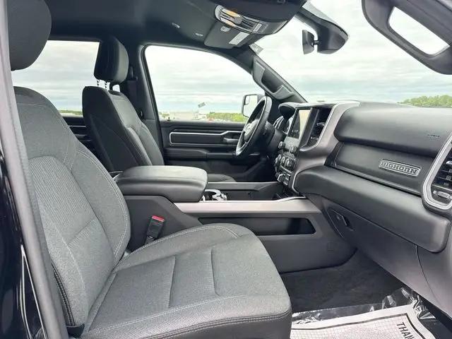 2021 Ram 1500 Big Horn Crew Cab 4x4 5'7" Box